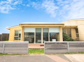 Bayview no 1, apartment in Port Campbell