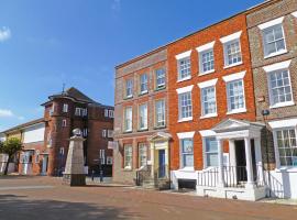 The Georgian Apartment, holiday rental in Gosport