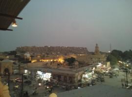 Jaisalmer में, होटल Hotel Uropa Madrid