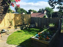 A Wee Cottage In Dunfermline, holiday home in Dunfermline