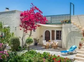 Bougainvillea House in Crete