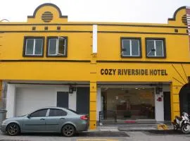 Cozy Riverside Hotel