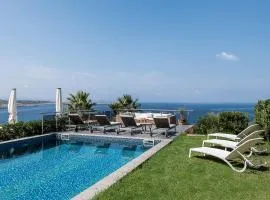 Villa Emilia front sea