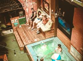 The Clock Hostel & Suites, hostel em Cartagena das &Iacute;ndias