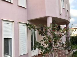 Apartmani Milanovic Susanj, hotelli kohteessa Bar