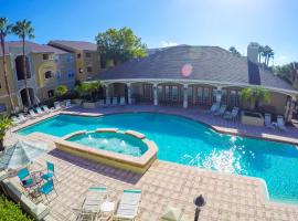 o CHARMING CONDO MINUTES FROM GORGEOUS CLEARWATER BEACHES o