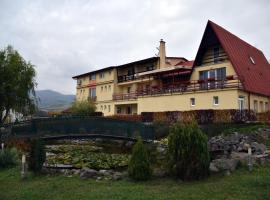 Penzión Koruna – tani hotel w mieście Nitrianske Rudno