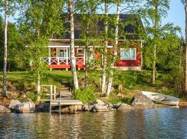 Holiday Home Tervaleppä by Interhome, hotel with parking in Torvoila