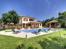 Villa Fatima, hotel in Valtura