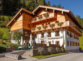 Landgasthof Adler, готель у місті Hinterhornbach