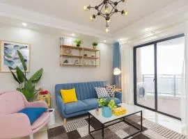 Haikou Meilan·Hainan Univeristy· Locals Apartment 00138360