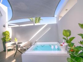 Marquise Suites - Adults Only, Hotel in Fira