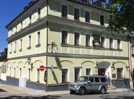 Aparthotel Deutscher Kaiser Ferienwohnungen: Kurort Oberwiesenthal şehrinde bir otel