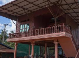 Chansor Community Homestay 10, homestay in Phumĭ Trach Pôk (2)