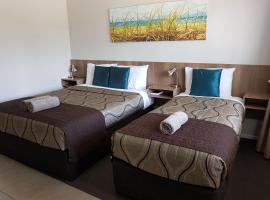Main Street Motel, hotel bajet di Hervey Bay