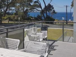 Beachfront Boogaloo, hotel accessible a Huskisson