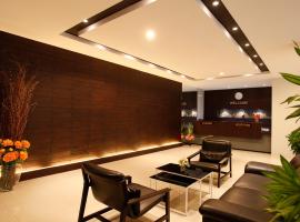 Nize Hotel - SHA Plus, hotel ve městě Phuket