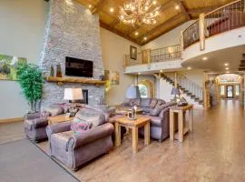Whispering Pines Lodge: 11 Bedroom