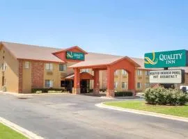 Quality Inn Broken Arrow - Tulsa