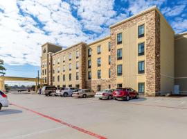 Comfort Suites: Channelview şehrinde bir otel