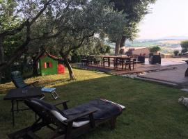 Il Cantinoccio B&B, hotel a Cerasolo