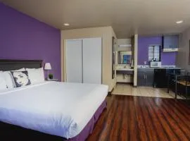 Alura Inn