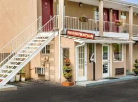 Econo Lodge Franklin - Springboro