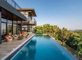 SaffronStays Falcon Hill, Lonavala - luxury villa with infinity pool near Lion's Point