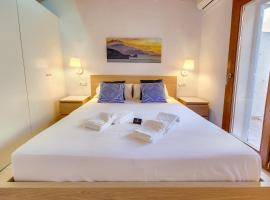 Urban Suites Palma - Turismo de Interior by PriorityVillas, Hotel in Palma de Mallorca