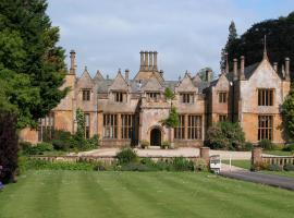 Dillington House, hotel v destinaci Ilminster