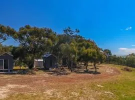 Hilltop Tiny House by Tiny Away