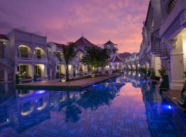 Supicha Pool Access Hotel - SHA Plus, hotel cerca de Puerto deportivo Royal Phuket Marina, Phuket