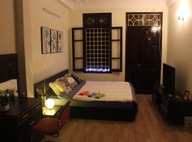 Amazing stay-homestay, quiet and cozy place LTT Thanh Xuân, hotel near Vietnamese Air Force Museum, Hanoi