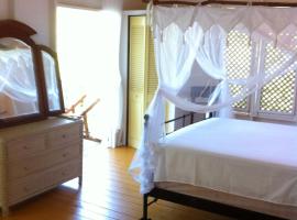 Treehouse Cottage，Five Islands Village的飯店