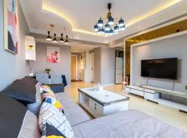 Henan Luoyang·Dingding Gate Ruins Museum· Locals Apartment 00153860