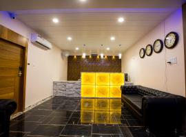 Hotel Balaji Palace, hotel na praia em Porbandar