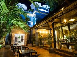 Villa D Riverside Boutique Hotel, hotel near Angkor Panorama Museum, Siem Reap