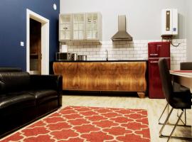 Art Deco/Vintage Apartments