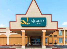 Quality Inn, hotel care acceptă animale de companie din New Kensington