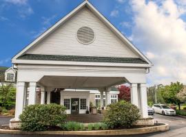 Quality Inn Pittsburgh Airport, pet-friendly hotel in Oakdale