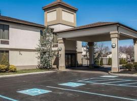 Quality Inn & Suites NJ State Capital Area, hotel near New Jersey State Chamber of Commerce, Morrisville