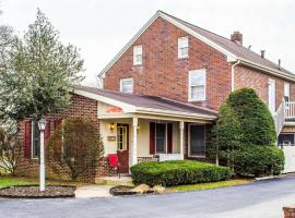 Rodeway Inn, hotel a Akron