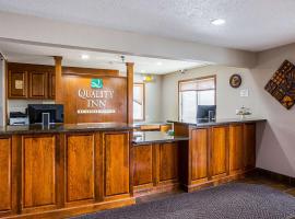 Quality Inn Mitchell I-90, hotel v destinaci Mitchell