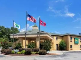 Quality Inn Clinton-Knoxville North