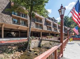 Quality Inn Creekside - Downtown Gatlinburg, hotel v mestu Gatlinburg