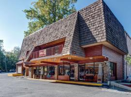 개틀린버그에 위치한 호텔 Quality Inn Creekside - Downtown Gatlinburg