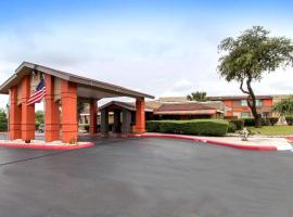 Quality Inn & Suites I-35 near AT&T Center, hotel near San Antonio Spurs, San Antonio