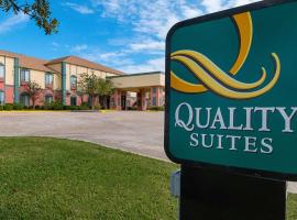 Quality Suites Temple I-35, hotel in Temple