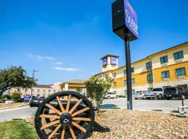 Sleep Inn & Suites near Palmetto State Park, hotell i Gonzales