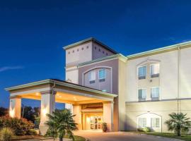Quality Inn and Suites Groesbeck, hotel with parking in Groesbeck